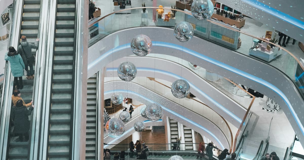 LUDWIG BECK Reports Sales Decline in First Half of 2026 Amid Challenging Market Conditions