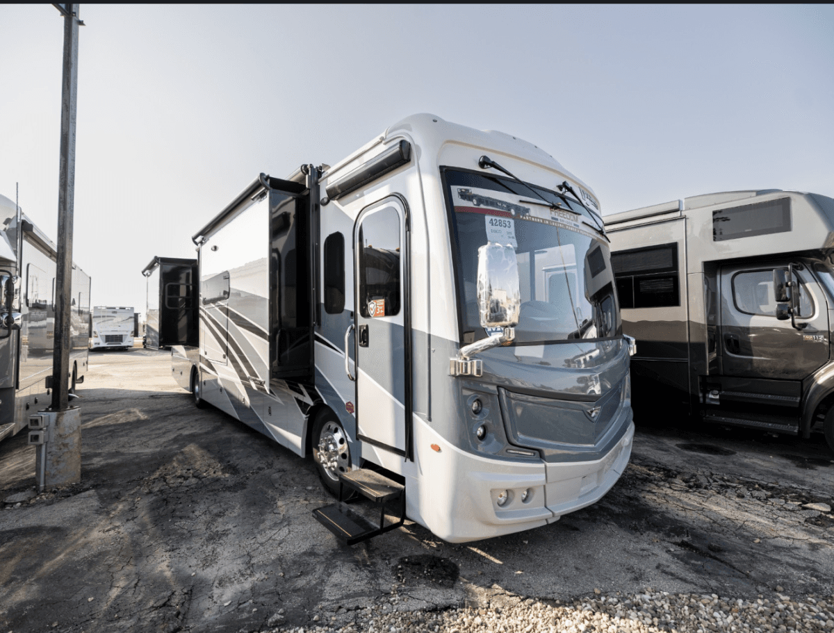 McKee RV Expands Thor Motor Coach Sales and Service for Midwest RV Enthusiasts
