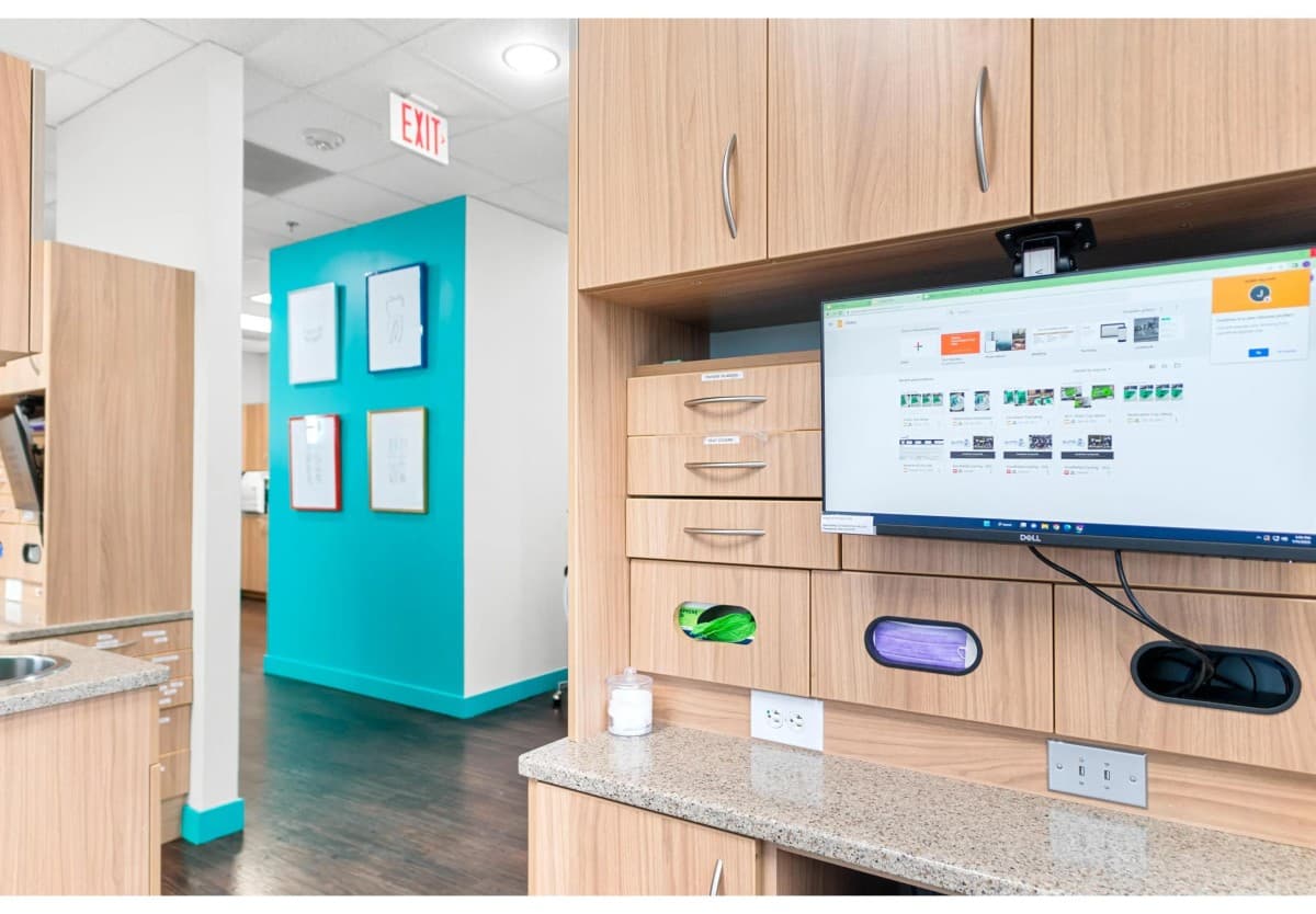 Bowie Cosmetic Dentists Expand Services for Veneers and Teeth Whitening