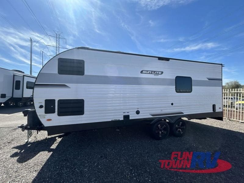 Larry's RV LLC Expands Toy Hauler and Camper Inventory in Jackson, Michigan